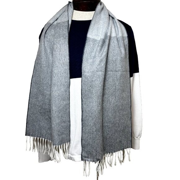 Agnona $650 NWOT Angora Wool Cashmere Scarf Shawl w/ Fringe 11.5" x‎ 62" Italy - Picture 4 of 9
